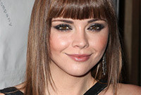 Makeup-for-aquarius-women-side